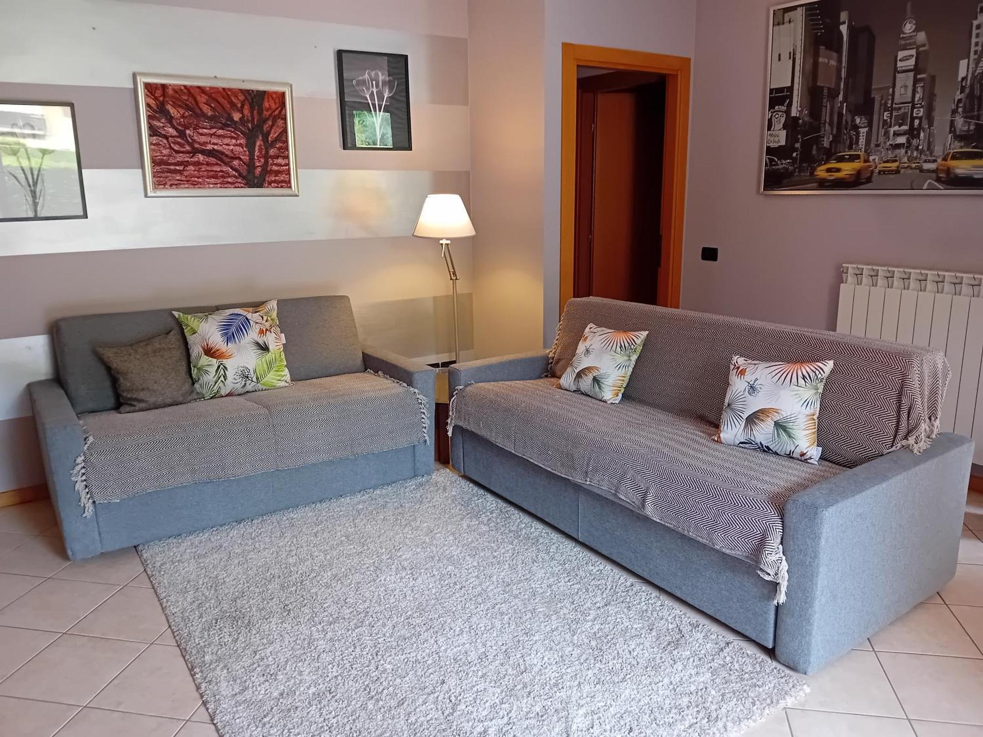 Casa Adela Apartment เดเซนซาโนเดลการ์ดา ภายนอก รูปภาพ